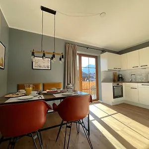 Bergquartier - Zugspitze Apartment Oberau (Garmisch-Partenkirchen)