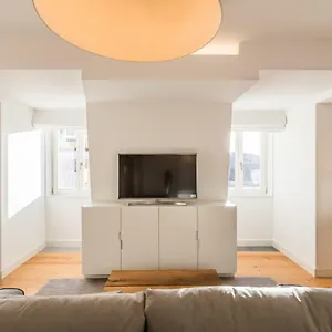 Flh Chiado Bright Apartment Lisbon